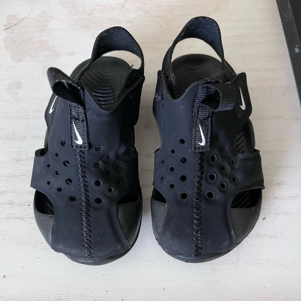 TODDLER Nike Kids Black Open-Toe Sport Sandals